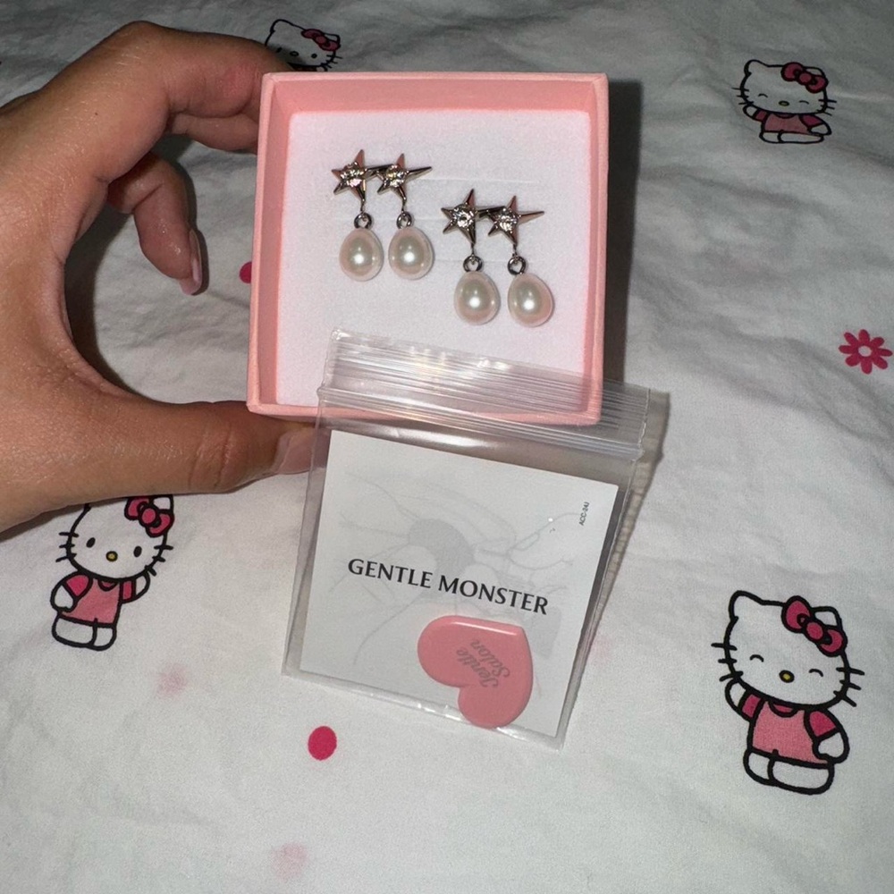 Gentle Monster x Jennie Dottler Charm (1)